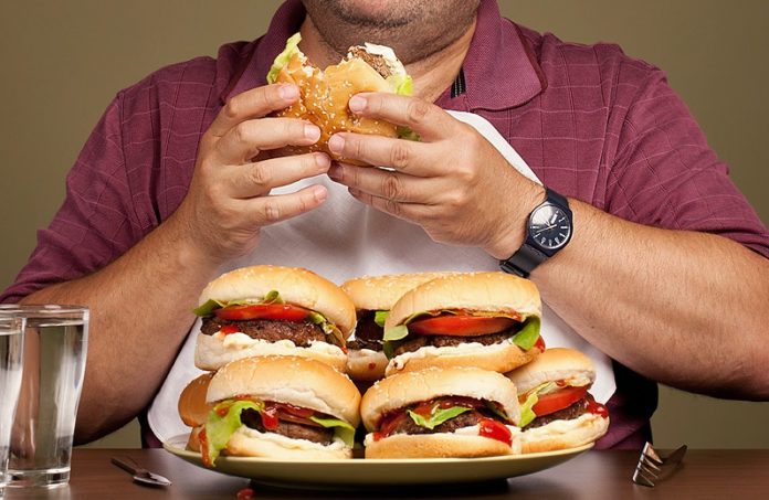 5 Health Problems Due To Binge Eating